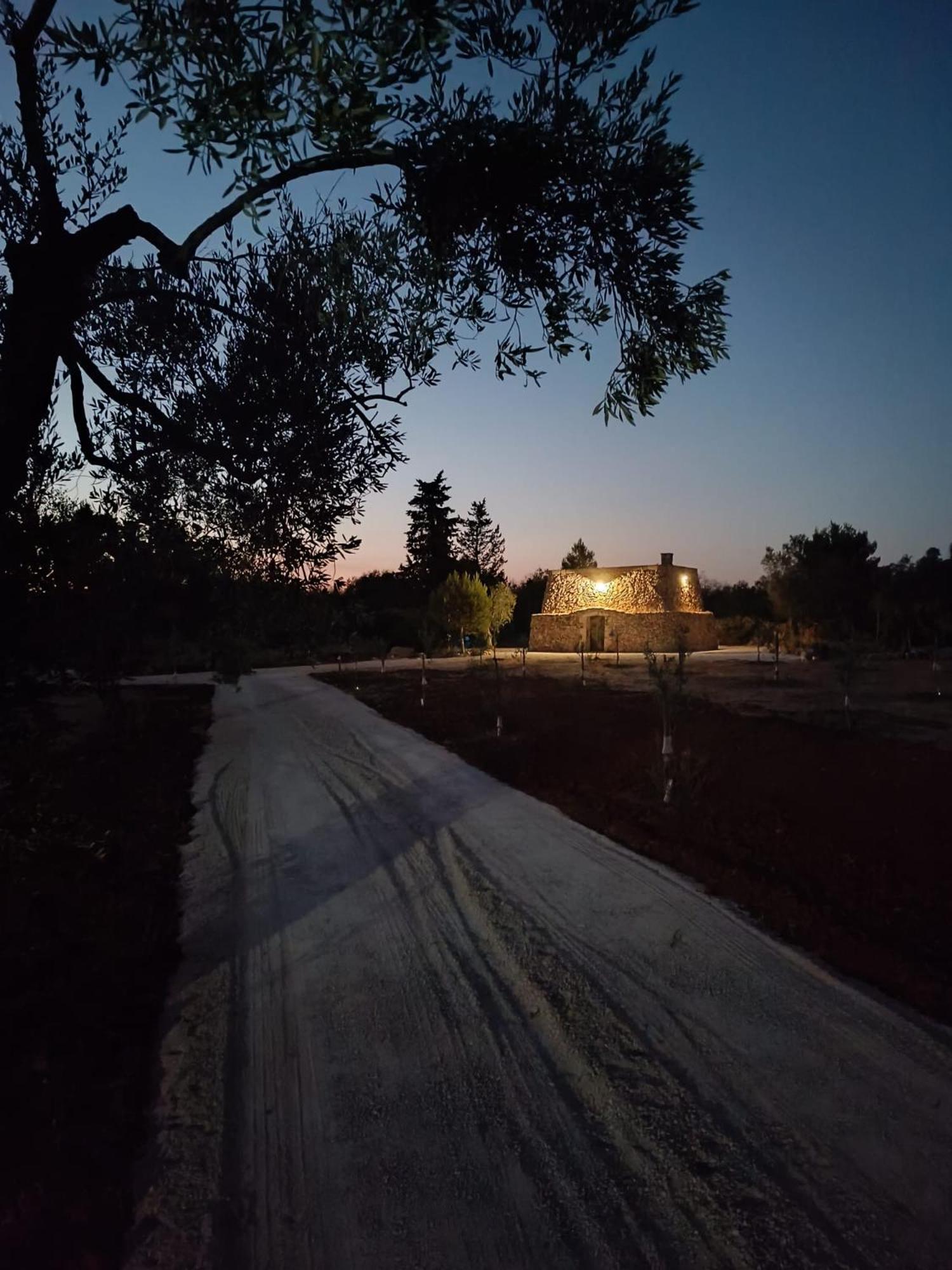 トゥーリエ Badia San Michele Pajara Aidaアパートホテル エクステリア 写真